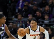 步行者绝杀时刻，威少点燃赛场，逆转取胜迎来胜利！