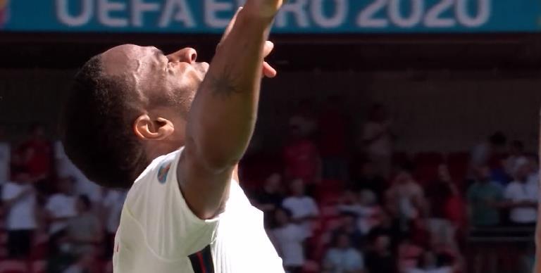 荷兰遭遇法国,鏖战欧锦赛入场券的简单介绍 荷兰遭遇法国,鏖战欧锦赛入场券的简单介绍