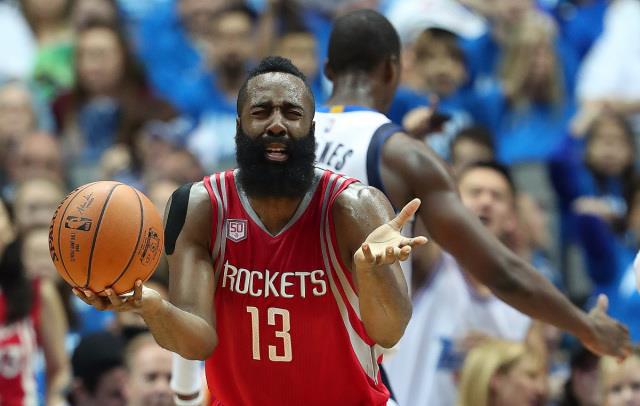 骑士后卫打破尴尬纪录,迎来职业生涯巅峰的简单介绍 骑士后卫打破尴尬纪录,迎来职业生涯巅峰的简单介绍