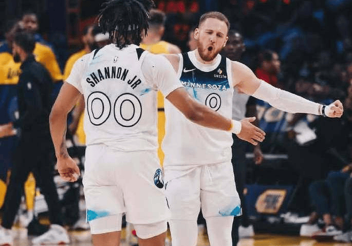 加的斯队上演逆袭,主场发挥优势 加的斯队上演逆袭,主场发挥优势