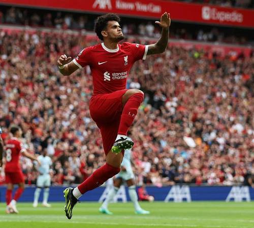 蒂姆新星出色防守表现惊艳,皇家马德里未来可期! 蒂姆新星出色防守表现惊艳,皇家马德里未来可期!